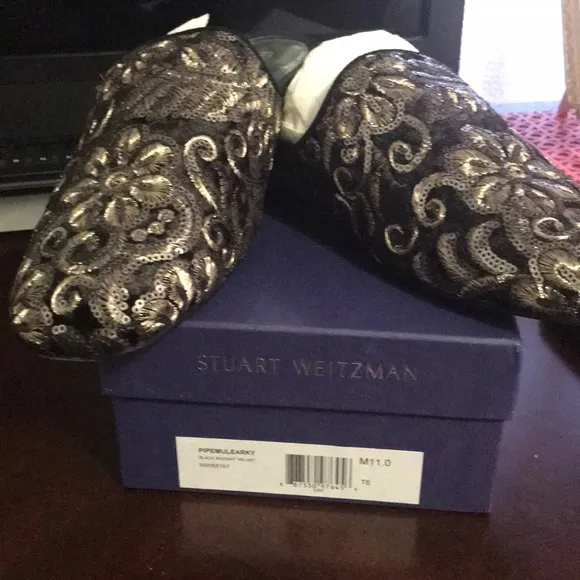 Stuart Weitzman black radiant velvet mule