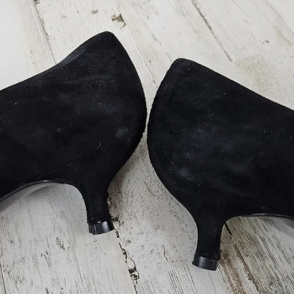 Stuart Weitzman Black Suede Kitten Heel