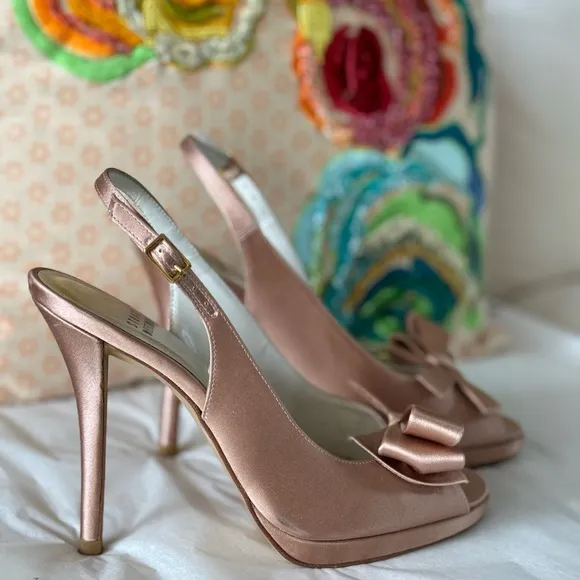 Stuart Weitzman Bow Rose Gold Special Occassion Slingback Heels🇪🇸made in Spain🇪🇸