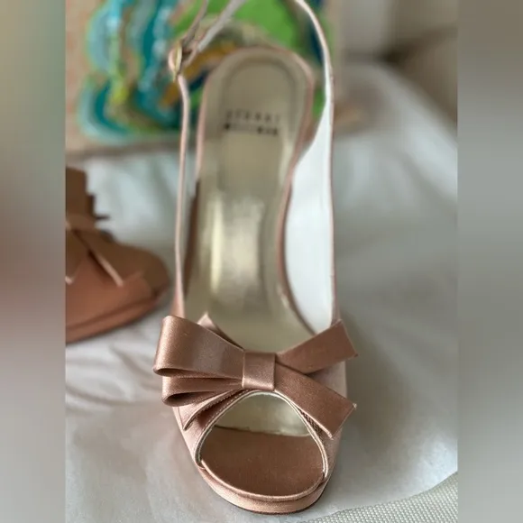 Stuart Weitzman Bow Rose Gold Special Occassion Slingback Heels🇪🇸made in Spain🇪🇸