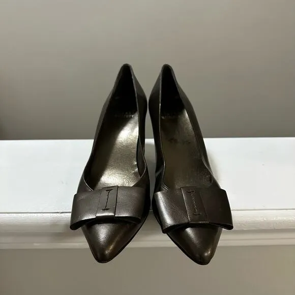 Stuart Weitzman Bronze Bow Detail Leather Pumps Size 7 small kitten heel