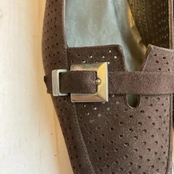 Stuart Weitzman Brown Suede Kitten Heels Sz 10N