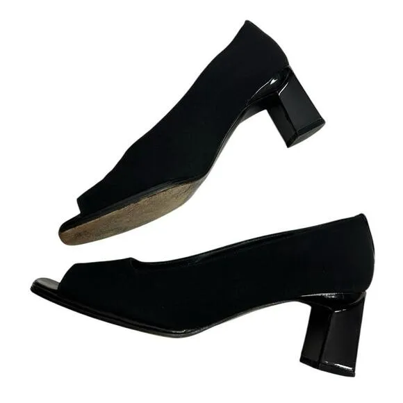 Stuart Weitzman l Vintage 90’s Patent Leather/Fabric Peep Toe Kitten Heels 9.5