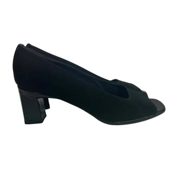 Stuart Weitzman l Vintage 90’s Patent Leather/Fabric Peep Toe Kitten Heels 9.5