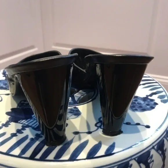 Stuart Weitzman Leather Pointed Mules sz 8.5