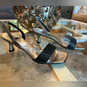 Stuart Weitzman Navy Beaded Slingback Heels~Size 7