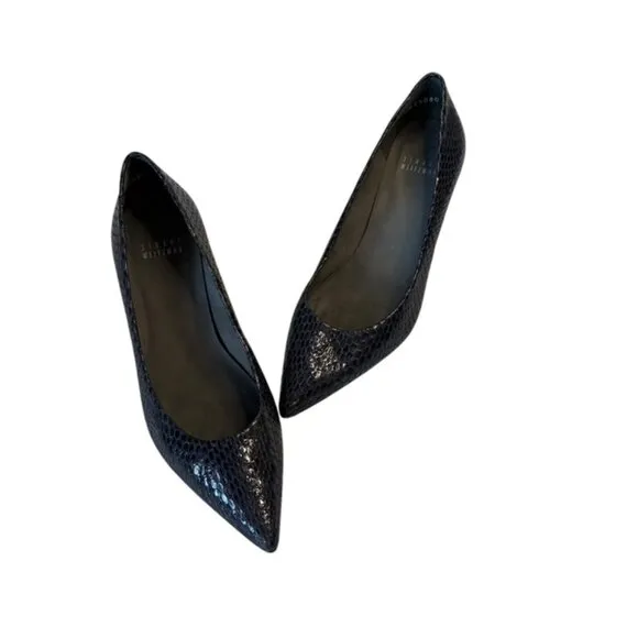 Stuart Weitzman Navy Snake Skin Kitten Court Heels Womens Size 7.5 M