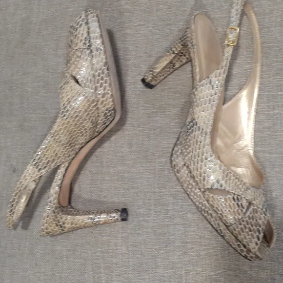 Stuart Weitzman open toe slingback platform heels shoe size 9m