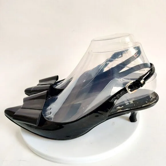 Stuart Weitzman Patent Leather Black Kitten Heels Pumps Pointed Toe Size 6 Bow