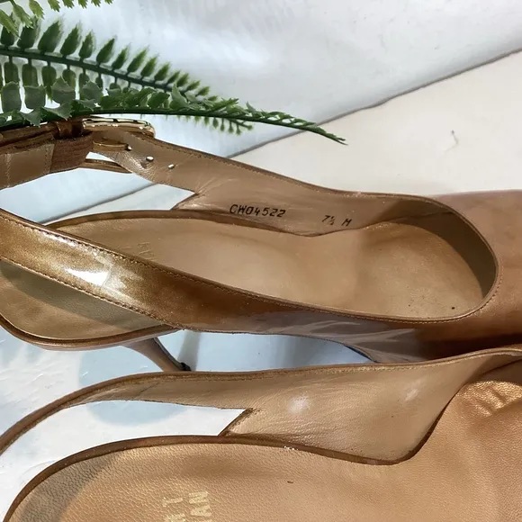 STUART WEITZMAN PATENT LEATHER SIDEBAR COSMOS SQUARE TOE SLINGBACK HEELS SZ 7.5