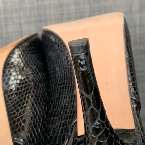STUART WEITZMAN Patent Leather Snake Embossed Slingback Pumps Heels Women’s 9
