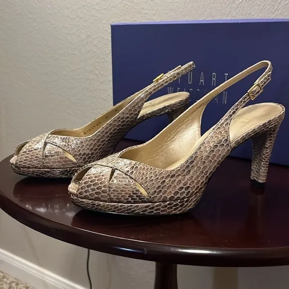 Stuart Weitzman Peekapoo Mushroom Crystal Slingback Snakeskin Pumps Heels SZ 8