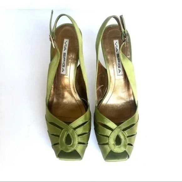 Stuart Weitzman satin slingback heels size 6.5