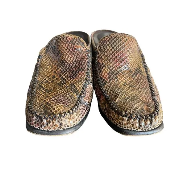 Stuart Weitzman Snake Skin Mules Size 6.5