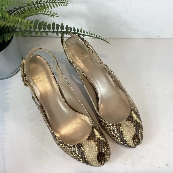STUART WEITZMAN SNAKESKIN SLINGBACK PEEP TOE HEELS SZ 8