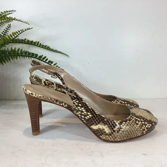 STUART WEITZMAN SNAKESKIN SLINGBACK PEEP TOE HEELS SZ 8