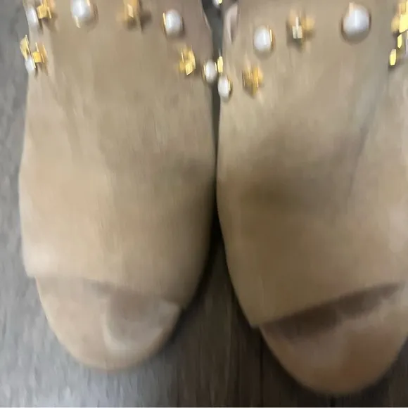 Stuart weitzman tan suede embellished block heel mules