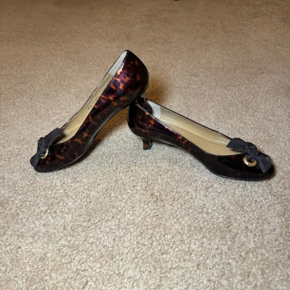 Stuart Weitzman Tortoise Peep Toe Kitten Heels