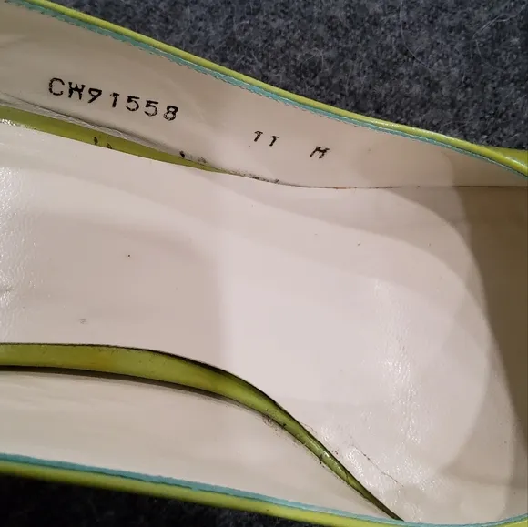 Stuart Weitzman Vintage Slingback Heels Size 11