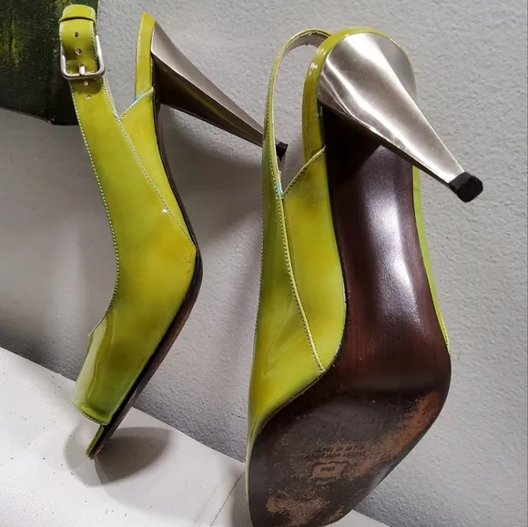 Stuart Weitzman Vintage Slingback Heels Size 11