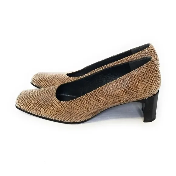 STUART WEITZMAN Womens Leather Small Heels Size 8