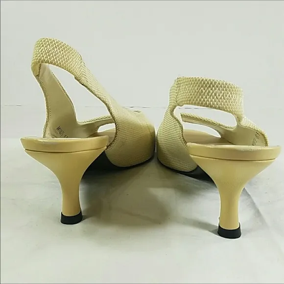 STUART WEIZTMAN Slingback Heels 8.5