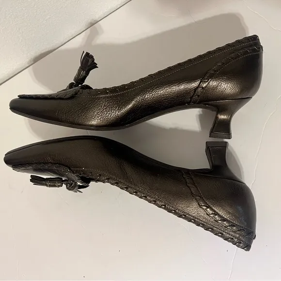 Stuart Wieitman Brown (Pewter) Square Toe Leather Kitten Heels 7.5 Made in Spain
