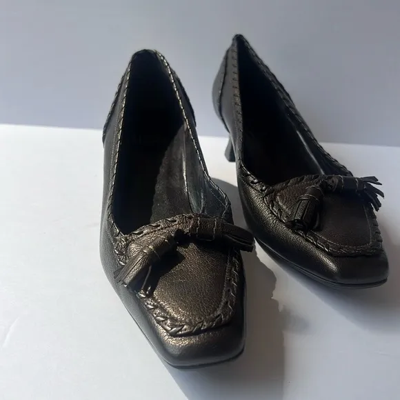 Stuart Wieitman Brown (Pewter) Square Toe Leather Kitten Heels 7.5 Made in Spain