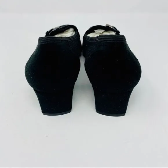 Stuart Weitzman Black Perforated Kitten He…