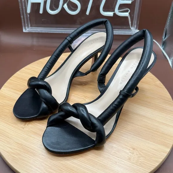 Studio Amelia Tubular Pretzel 70 Black leather slingback Kitten heels size US 9