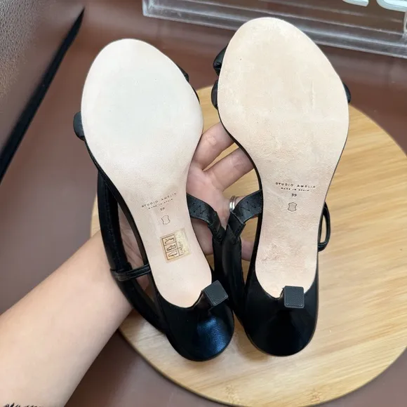 Studio Amelia Tubular Pretzel 70 Black leather slingback Kitten heels size US 9