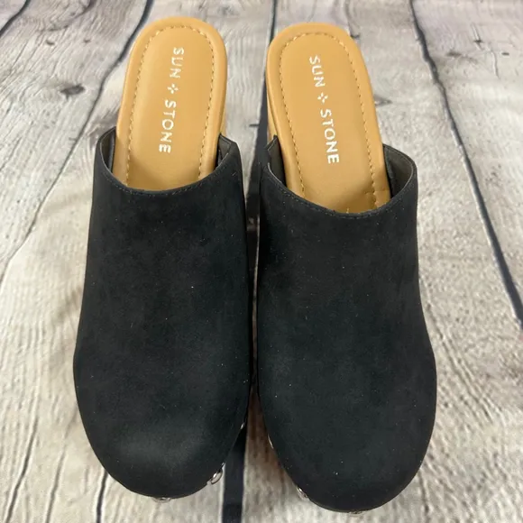 Sun &amp; Stone Taanyaf Silver Studded Clogs Wood Sole Faux Suede Black NEW