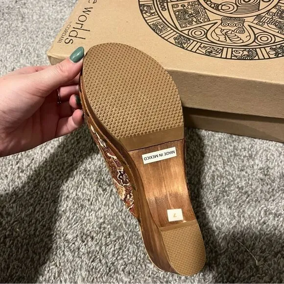 Sundance Five Worlds by Cordani Cyrilla Clogs NEW 7 Brown Multi