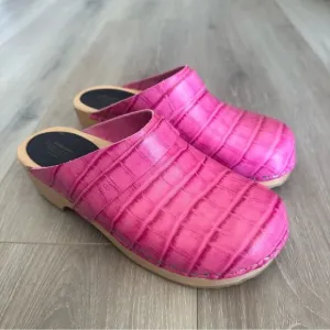 Swedish Hasbeens Heeled Mules Clogs Pink Croc Embossed Women’s EU 36 Barbie