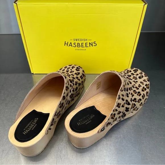 Swedish Hasbeens “Husband Clogs”. New in original box!