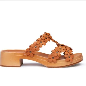 Swedish Hasbeens Nature NWT Flower Petaled Strap Slip In Clog Sandal Romantic