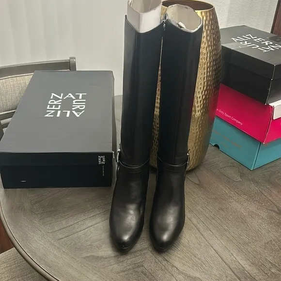 Taelynn Womens Zipper Belted Knee-High Boots (WIDE)
