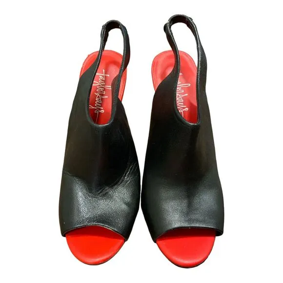 Taylor Says Black Paige Size 7.5M Slingback Skull Graphic Peep Toe Heels