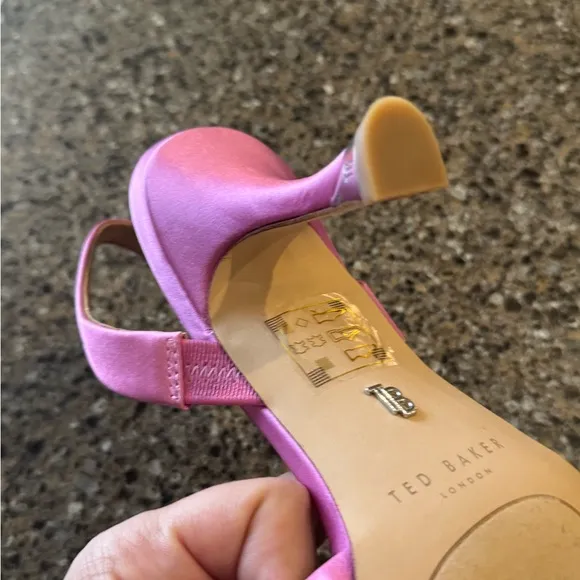 Ted Baker Aria Rose Slingback Sandal / 8.5