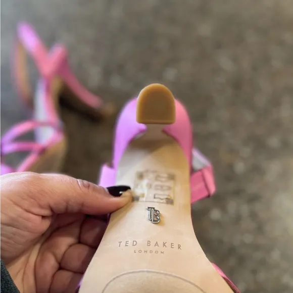 Ted Baker Aria Rose Slingback Sandal / 8.5