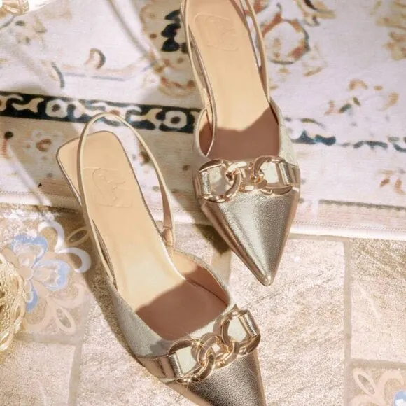 TEMP PRICE DROP!!!! -  Women's Vintage Floral Patchwork Slingback Kitten Heels
