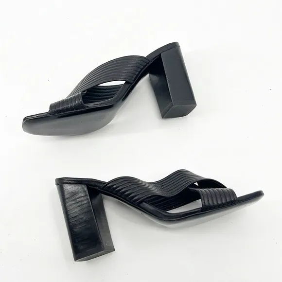 The Kooples Ribbed Leather Criss Cross Block Heel Sandal Mules size 39 8 Black