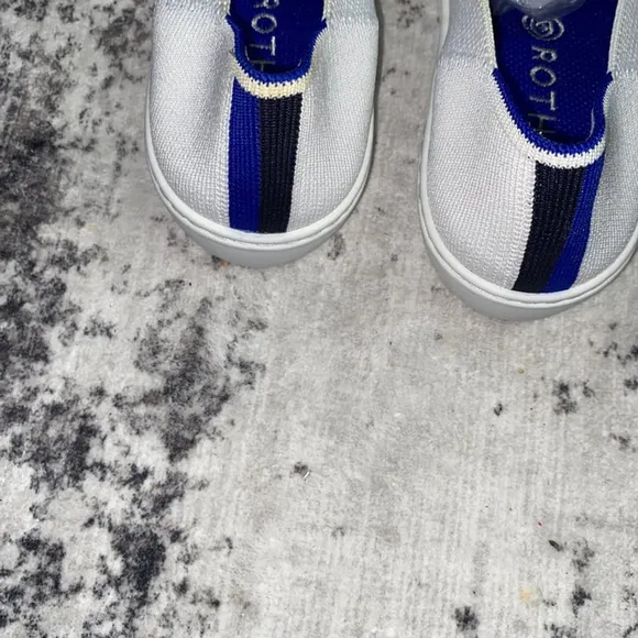 The Original Slip On Sneaker in Bright White | Rothy's Size 7