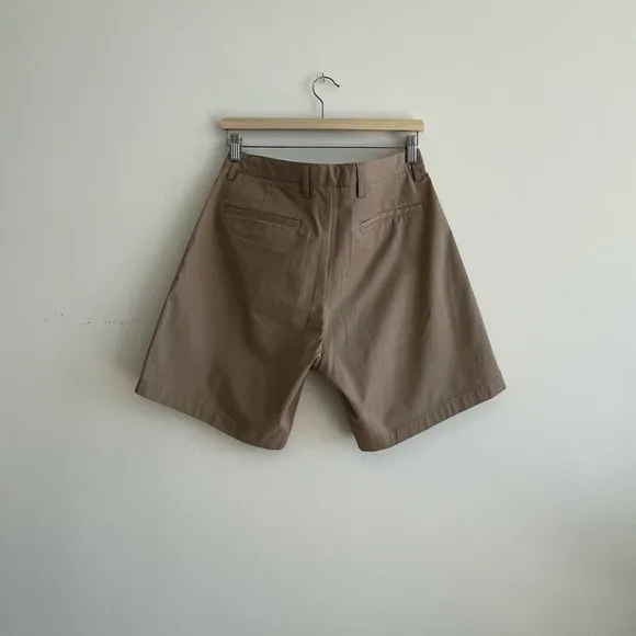 Theory Men’s Chino Shorts Classic Fit Khaki Size 32
