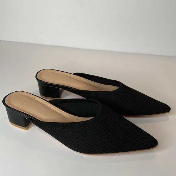 TIJN black knit chunk low heel mules NWOT