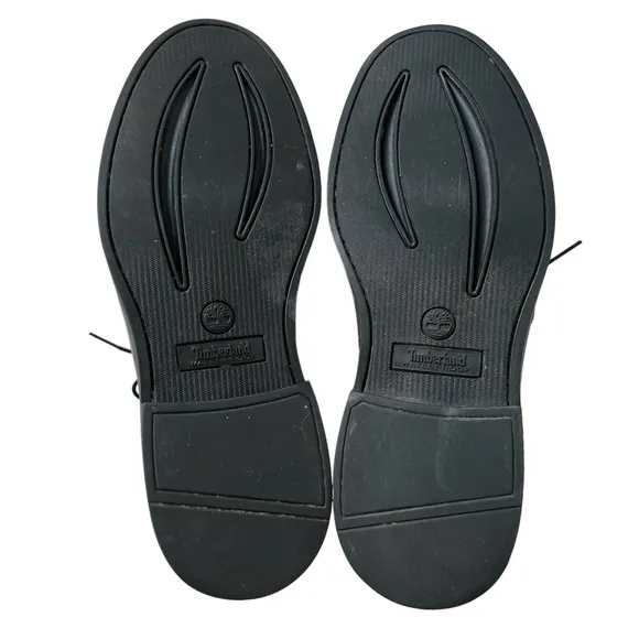 Timberland Waterproof Black Leather Oxfords | 9.5 W