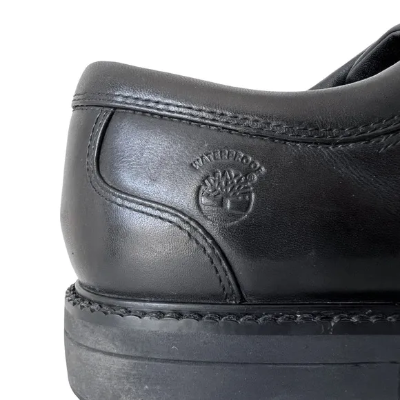 Timberland Waterproof Black Leather Oxfords | 9.5 W