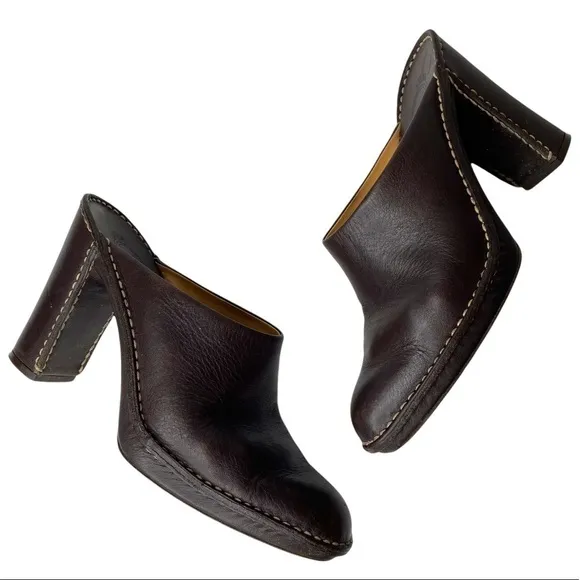 Tod’s Brown Leather Heel Mules. Size 37 1/2