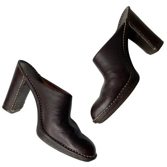 Tod’s Brown Leather Heel Mules. Size 37 1/2