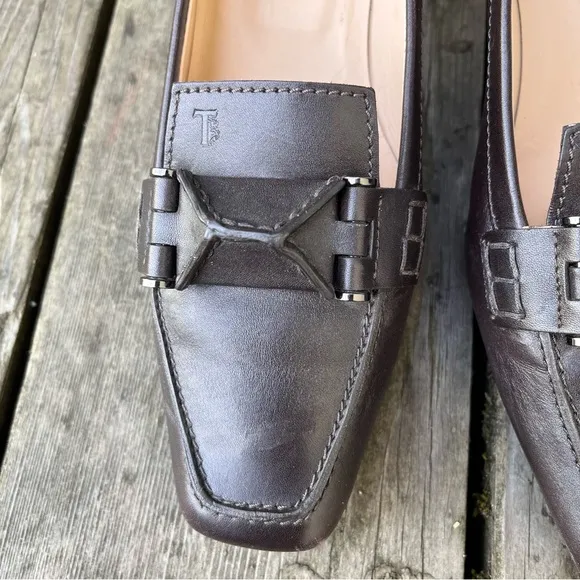 Tod’s Brown Leather Kitten Heels Sz 39